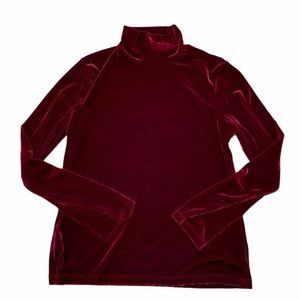 Eddie Bauer dark red velvet feeling long sleeve